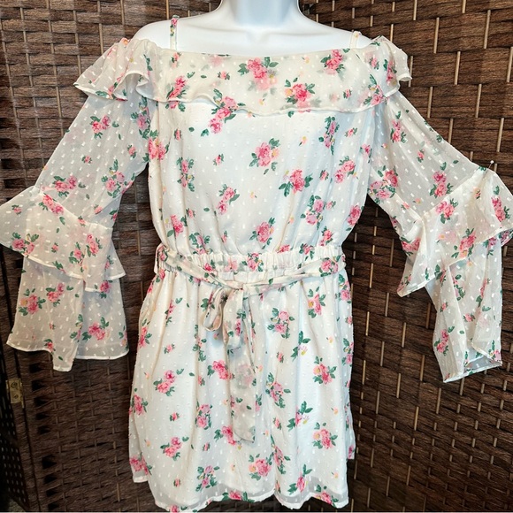 NWT Topshop white/pink floral romper - Picture 3 of 9